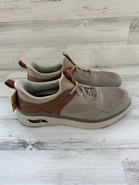 Skechers Men’s Size 10.5 Slip Ins Relaxed Fit Arch Fit Crosser-Emeric Shoes NWT